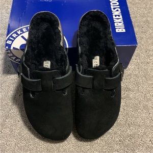 !!!!!!!!SOLD!!!!!!! Birkenstocks Shearling